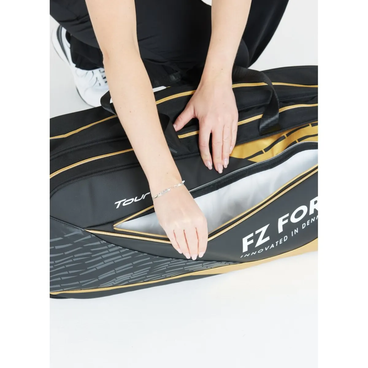 FZ Forza Badmintonudstyr-Tour Line Square Badmintontaske 2031 Black / Gold
