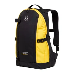 Haglöfs Rygsække|Tasker Og Rygsække-Tight Medium Rygsæk, True Black / Bright Yellow True Black / Bright YellowVolume: ca. 20 literMål: (højde x dybde x bredde): 50x23x29 cmVægt: ca. 525 gDen populære Tight rygsæk fra Haglöfs er tilbage i en opdateret version. Haglöfs kombinerer genanvendte materialer med et markant, ikonisk design.De dråbeformede for- og sidepaneler sikrer et lavt tyngdepunkt, hvilket gør den anvendelig til alle former for aktiviteter. Som navnet Tight hentyder – sidder den helt tæt om din ryg takket være de formede stropper og det ergonomisk formede rygpanel. Udstyret med ekstra bærepunkter, smarte funktioner og justeringsmuligheder.Masser af anvendelsesmuligheder: Udviklet som outdor dagstursrygsæk, rigtig fin til hverdagsbrug og populær til studie- og skolebrug.Specifikationer:- 100 % genanvendt hovedbestanddel, vejrbestandigt og meget holdbart stof- Dråbeformet forside og sidepaneler for et lavt tyngdepunkt- Anatomisk formede skulderremme- En inderlomme med lynlås- En lynlåslomme med let adgang foran- Aftageligt isøksefæste- Reflekslogoer sikrer, at du kan ses- Kompressionsremme i siden for at sikre indholdet- Justerbart hoftebælte, aftageligt- Justerbar brystrem, der giver bedre komfort, når du går- Håndtag i toppen, der er let at gribe fat i- Nøgleholder- Overfladerne er imprægneret med DWR uden fluorocarbon: hjælper med at holde vand og smuds borteDetaljer