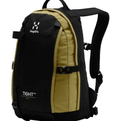 Haglöfs Rygsække|Tasker Og Rygsække-Tight Rygsæk Small, olive green True black / Olive GreenVolume: ca. 15 literMål: (højde x dybde x bredde): 46x22x27 cmVægt: ca. 480 gDen populære Tight rygsæk fra Haglöfs er tilbage i en opdateret version. Haglöfs kombinerer genanvendte materialer med et markant, ikonisk design.