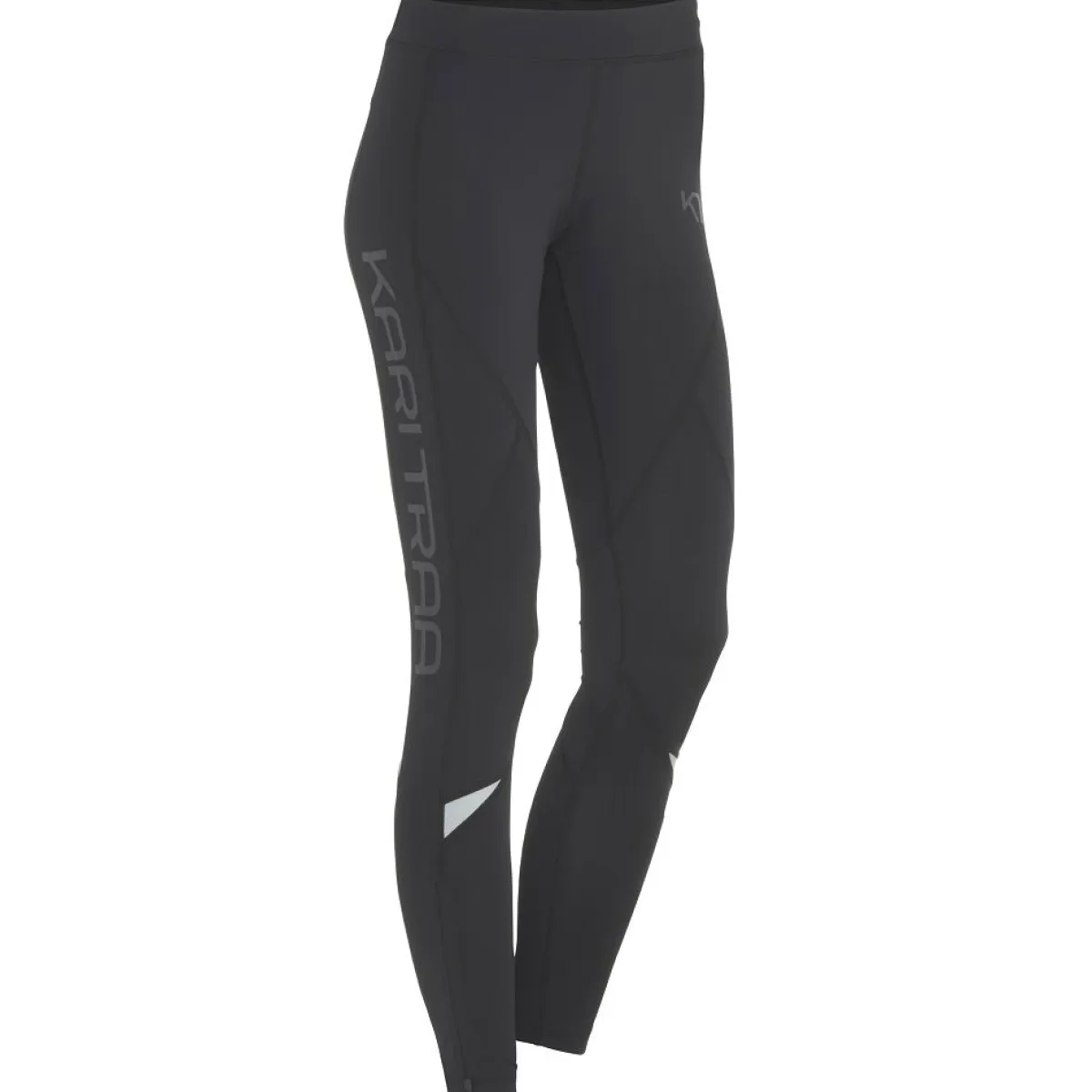 Kari traa Træningstøj|Løbetøj-Louise Tights Dame sort BlackMateriale: 87% Polyester 13% Elastan Kari Traa Louise er en af de mest populære tights med en komfortabel støtte og et atletisk design. De er fremstillet med hutigttørrende og åndbart materiale. Den er 4-vejs stræk der gør det muligt at bevæge dig som du vil. Specifikationer:- Flatterende snit med mediumsstøtte- 4-vejs stretch materiale, som er åndbart og hurtigtørrende - Reflekterende detaljer, giver optimal sikkerhed i mørket - Meshpaneler med strategisk placering- Lynlås åbning ved anklen Detaljer
