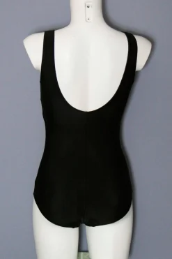 Lykke R Svømmetøj-Lowcut Badedragt Dame