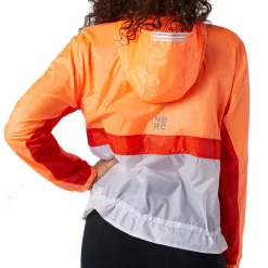 New Balance Løbetøj|Løbetøj-Q Speed Fuel Light Weight Løbejakke Dame