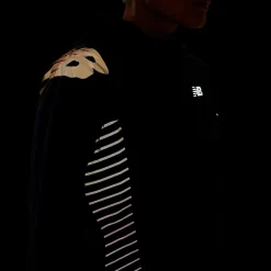 New Balance Løbetøj|Løbetøj-Reflective Accelerate Løbejakke Dame