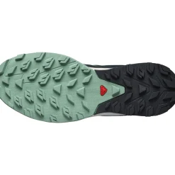 Salomon Vandresko|Fritidssko-Outrise Damesko Granite Green / Green Ash / Tender PeachVægt: 240 gramSalomon Outrise er en let allround outdoor sko til gåturene i naturen eller som praktisk og smart fritidssko.Skoens overdel er fremstillet i en let konstruktion med åndbar mesh, god beskyttelse og SensiFit™ påsvejset, der bidrager til en god pasform rund om foden, når skoen snørres.Fakta:- Fuze Foam EVA mellemsål bidrager til komfort i stødabsobering og skridtafviklingen- All Terrain Contragrip® undersål i slidstærkt gummi med et mønster, der giver fodfæste i både tørt, vådt, fast og løst underlag.          Detaljer